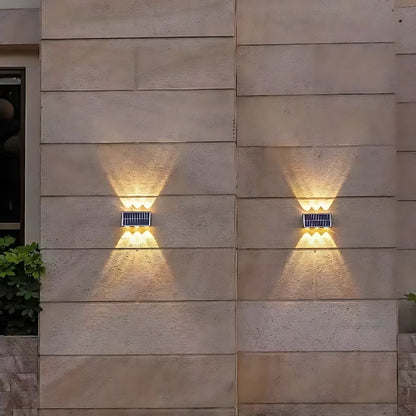 Lampada da Parete a LED per Esterno Solaris, 6 Sorgenti Luminose, Luce Calda, Lampada da Parete per Esterno Nera Titolo predefinito Alessandro Design