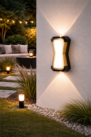 AX216 Applique LED da Esterno e Interno, 2 Sorgenti x 10W, Metallizzato, Nero, 3000K Applique da Esterno Titolo predefinito Alessandro Design