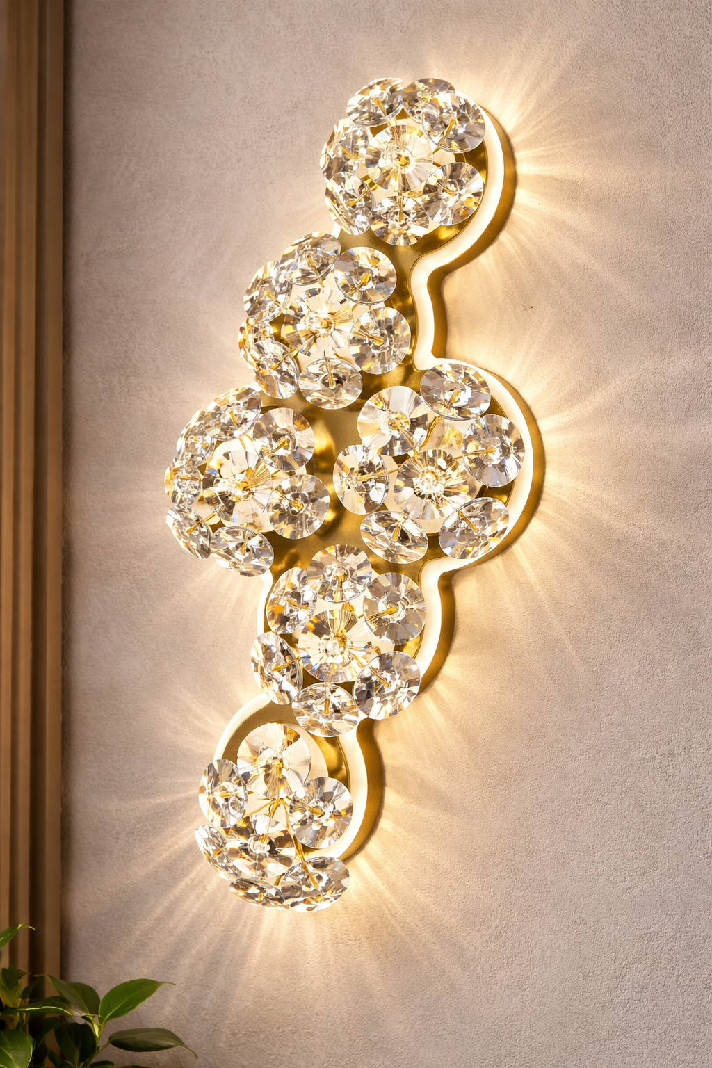 Lampada da parete a LED decorativa in cristallo BLOSSOM Luce fredda/neutra/calda Lampada da parete per interni dorata Titolo predefinito Alessandro Design