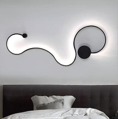 Lampada da parete a LED Delilah 36W Luce decorativa Fredda/Calda/Neutra Lampade da parete per interni in metallo e silicone nero Titolo predefinito Alessandro Design