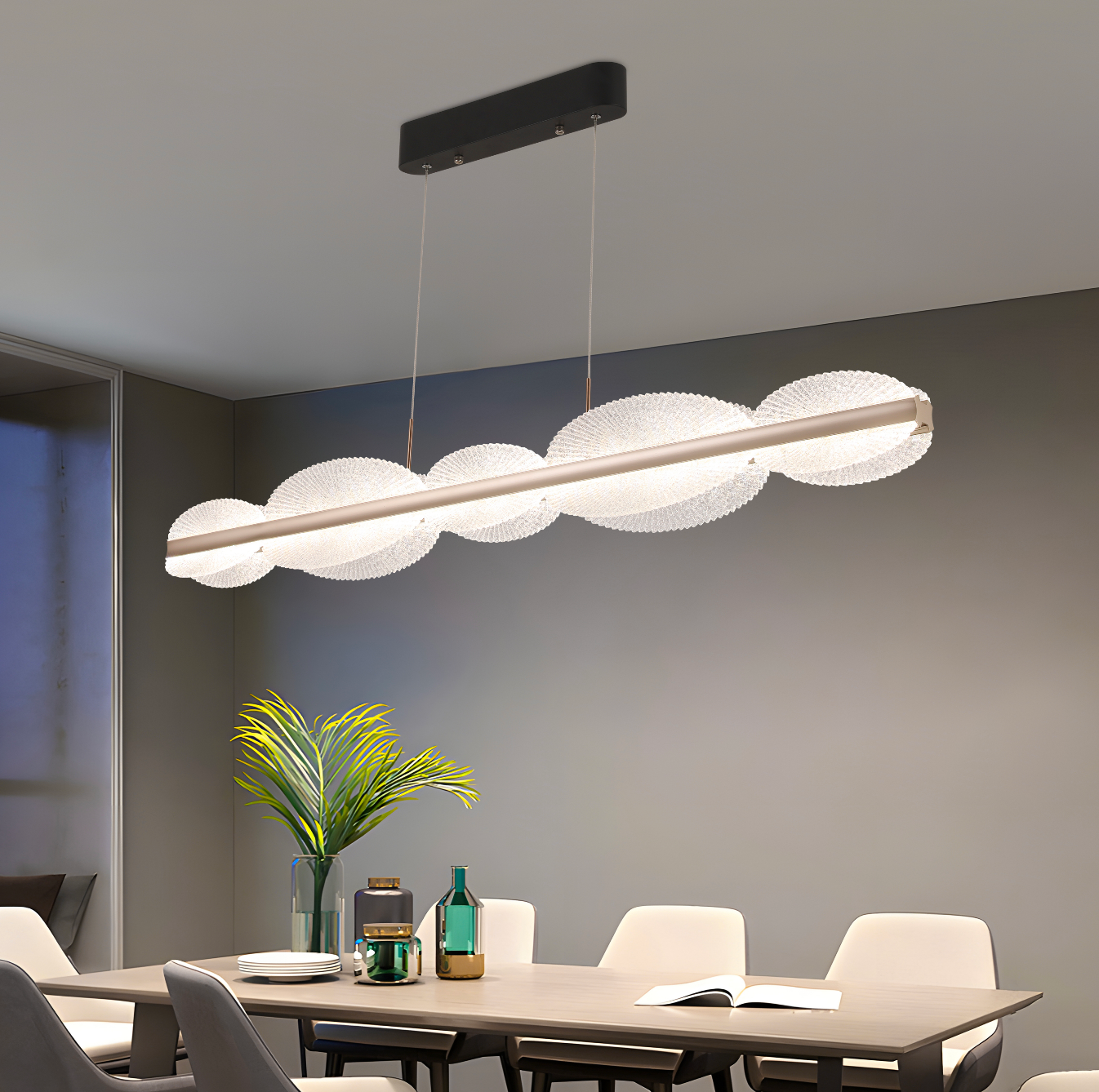 Lampadario LED a Sospensione con Telecomando ISOTTA 105W, Luce Fredda/Calda/Neutra 3000K/4000K/6000K, Dimmerabile, Altezza Regolabile, Nero e Argento, Lampadari a LED con Telecomando in Metallo e Cristallo Titolo predefinito Alessandro Design