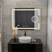 Specchio rettangolare a LED, 80x60 cm, Eclat MotionGlow Marcello, sistema antiappannamento, orologio e termometro, lente d'ingrandimento cosmetica, dimmerabile, cornice oro spazzolato Marcello Mirrors Titolo predefinito Alessandro Design