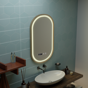 Konrad LED Touch Specchio Disappannante, Orologio e Temperatura 50x80 cm Cornice Oro Spazzolato, Luce Calda Neutra Fredda 3000K/4000K/6000K Specchi Korman S Titolo predefinito Alessandro Design