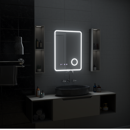 Ulrich LED Touch Mirror Sistema antiappannamento, orologio e temperatura 75x90 cm Cornice nera Specchi ingranditori cosmetici spazzolati Korman S Titolo predefinito Alessandro Design