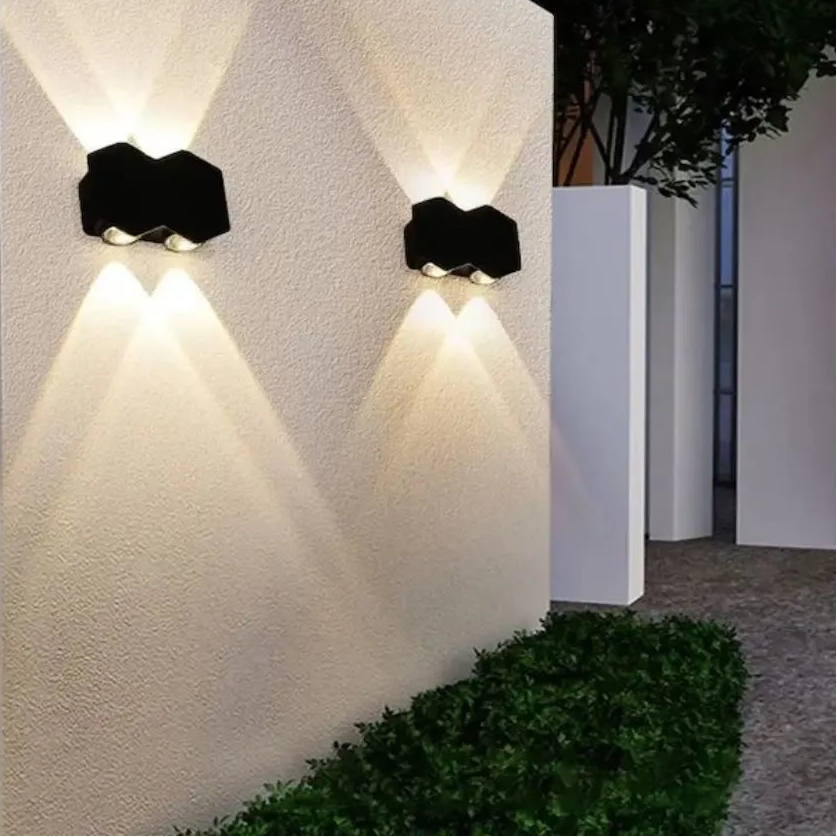 Applique LED AX231, Esterno e Interno, 4 Sorgenti, 10W, Nero, 3000K Applique da esterno Titolo predefinito Alessandro Design