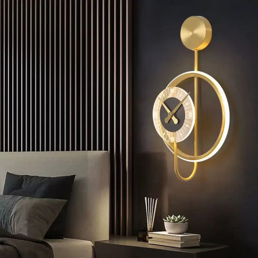 Bridger Lampada da parete a LED 18W Orologio integrato Oro Nero Lampade da parete per esterno Titolo predefinito Alessandro Design
