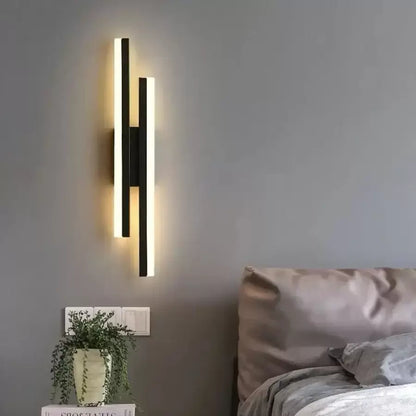 Lampada da parete a LED Lyra, 18W, Acrilico, Nero Bianco Lampade da parete per interni Titolo predefinito Alessandro Design