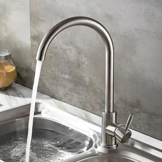 Rubinetto cucina monocomando Rubinetto orientabile Cartuccia ceramica Acciaio inox satinato Connessioni Kit di fissaggio incluso CF001 Rubinetti cucina Default Title Alessandro Design