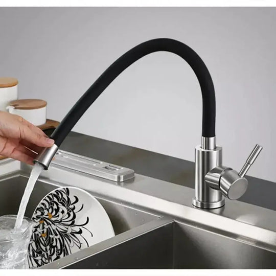 Rubinetto da cucina con bocca flessibile, acciaio inossidabile SUS304, satinato, CF025B Rubinetti da cucina Titolo predefinito Alessandro Design
